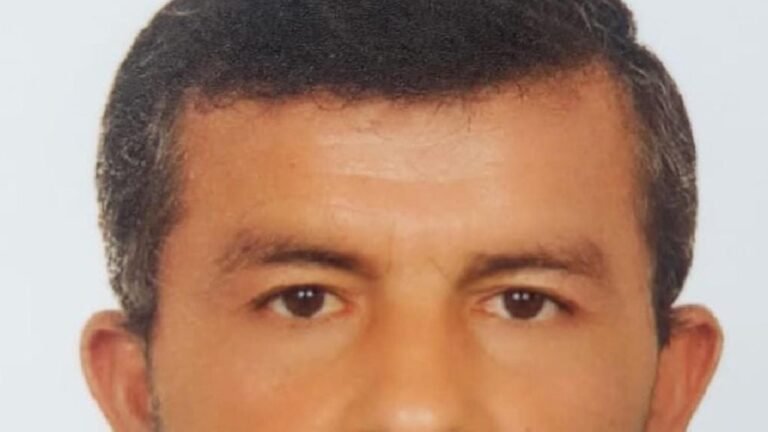Sakarya'da bir fabrikada üzerine ağır malzemeler düşen 52 yaşındaki işçi hayatını kaybetti 3 Sakarya'da bir fabrikada üzerine ağır malzemeler düşen 52 yaşındaki işçi hayatını kaybetti