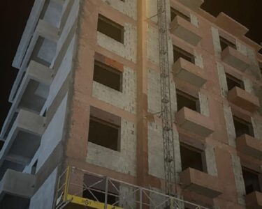 Hatay'da inşaattan düşen 44 yaşındaki işçi hayatını kaybetti