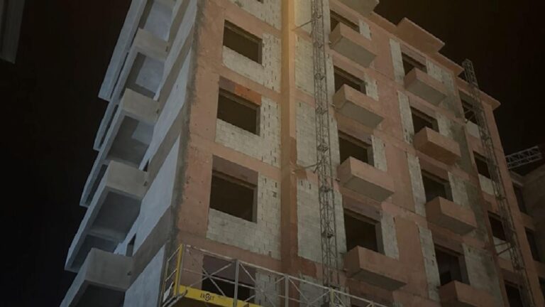 Hatay'da inşaattan düşen 44 yaşındaki işçi hayatını kaybetti 3 Hatay'da inşaattan düşen 44 yaşındaki işçi hayatını kaybetti
