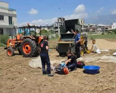 Hatay'da tarım makinesine sıkışan 24 yaşındaki işçi hayatını kaybetti