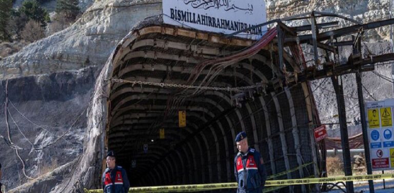 Beypazarı'nda maden ocağında yaşanan göçükte 9 gözaltı 12