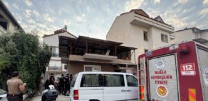 Fethiye’de asansör boşluğuna düşen 49 yaşındaki işçi yaşamını yitirdi