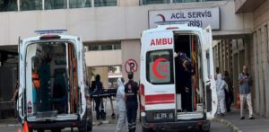 Mersin Limanı’nda yaşanan kimyasal sızıntıdan 35 işçi etkilendi 3 Mersin Limanı’nda yaşanan kimyasal sızıntıdan 35 işçi etkilendi