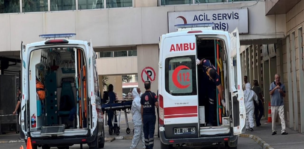 Mersin Limanı’nda yaşanan kimyasal sızıntıdan 35 işçi etkilendi 1 Mersin Limanı’nda yaşanan kimyasal sızıntıdan 35 işçi etkilendi