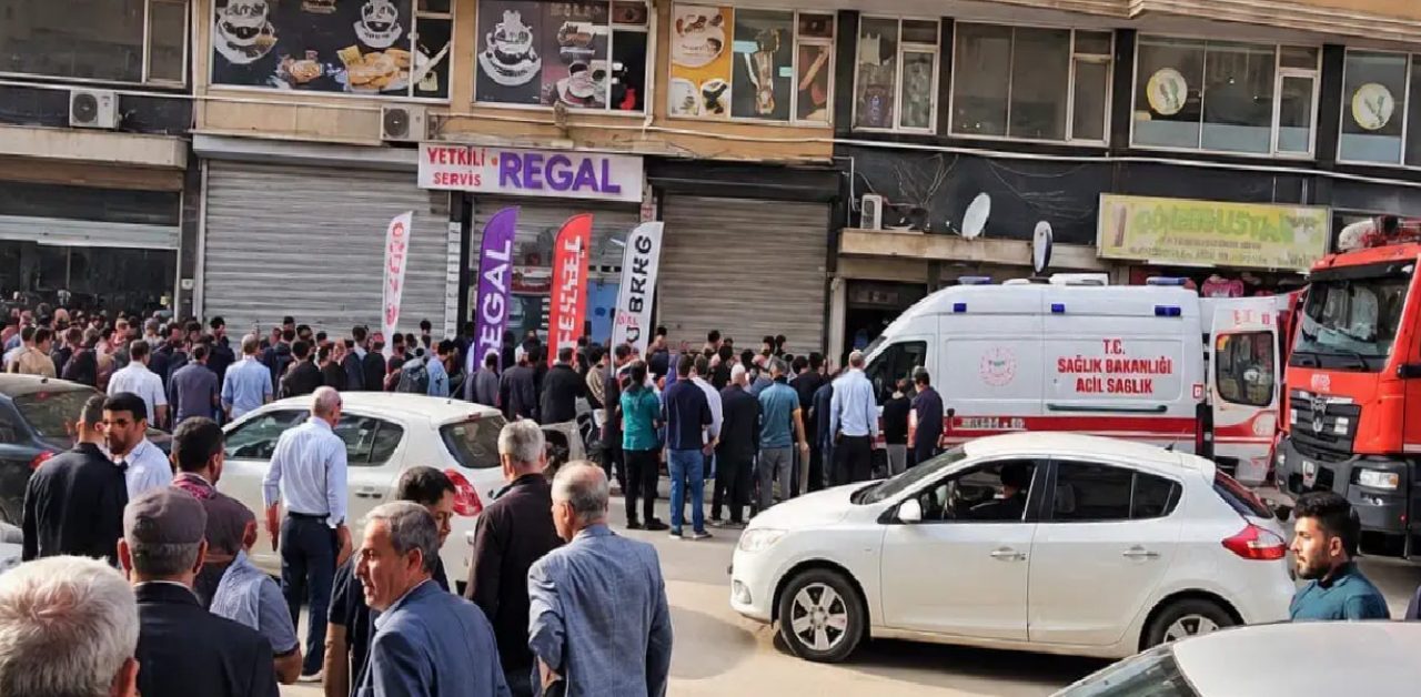 Mardin'de asansör kabini çöktü: 2 işçi yaralandı 1 Mardin'de asansör kabini çöktü: 2 işçi yaralandı 1